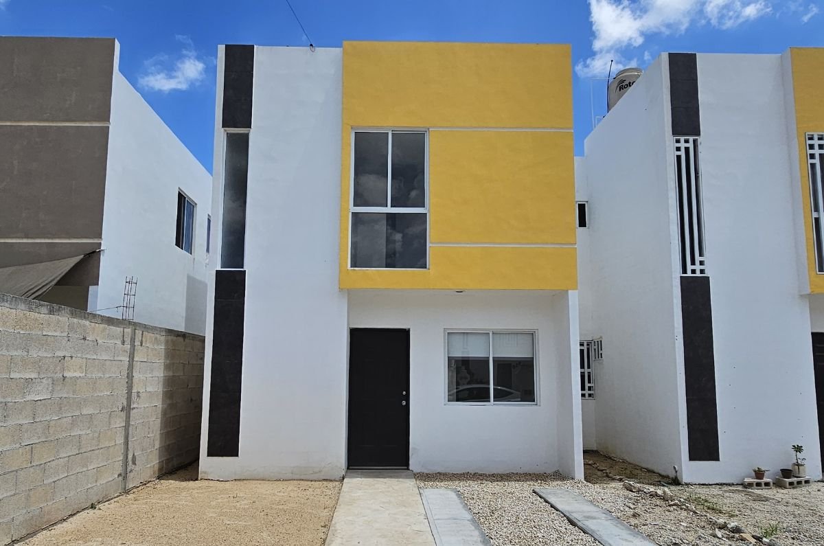 1824-Casa-en-Renta-en-Merida-Ciudad-Caucel-de-dos-plantas-y-dos-habitaciones (10).jpg